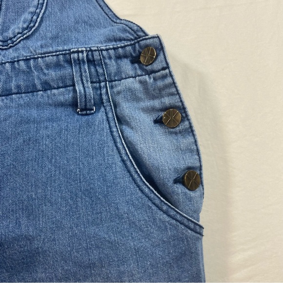 Overalls KK Kardashian Kollection Jumper Overalls Jeans women’s 6 distressed hem - Picture 4 of 11